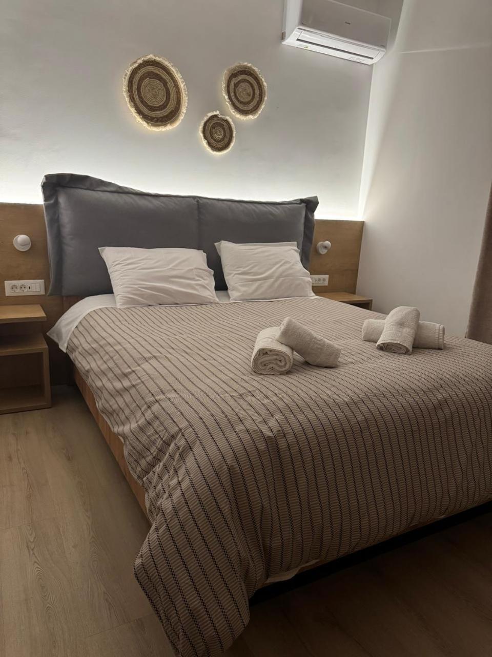 Twins Apartment 纳夫普利翁 外观 照片