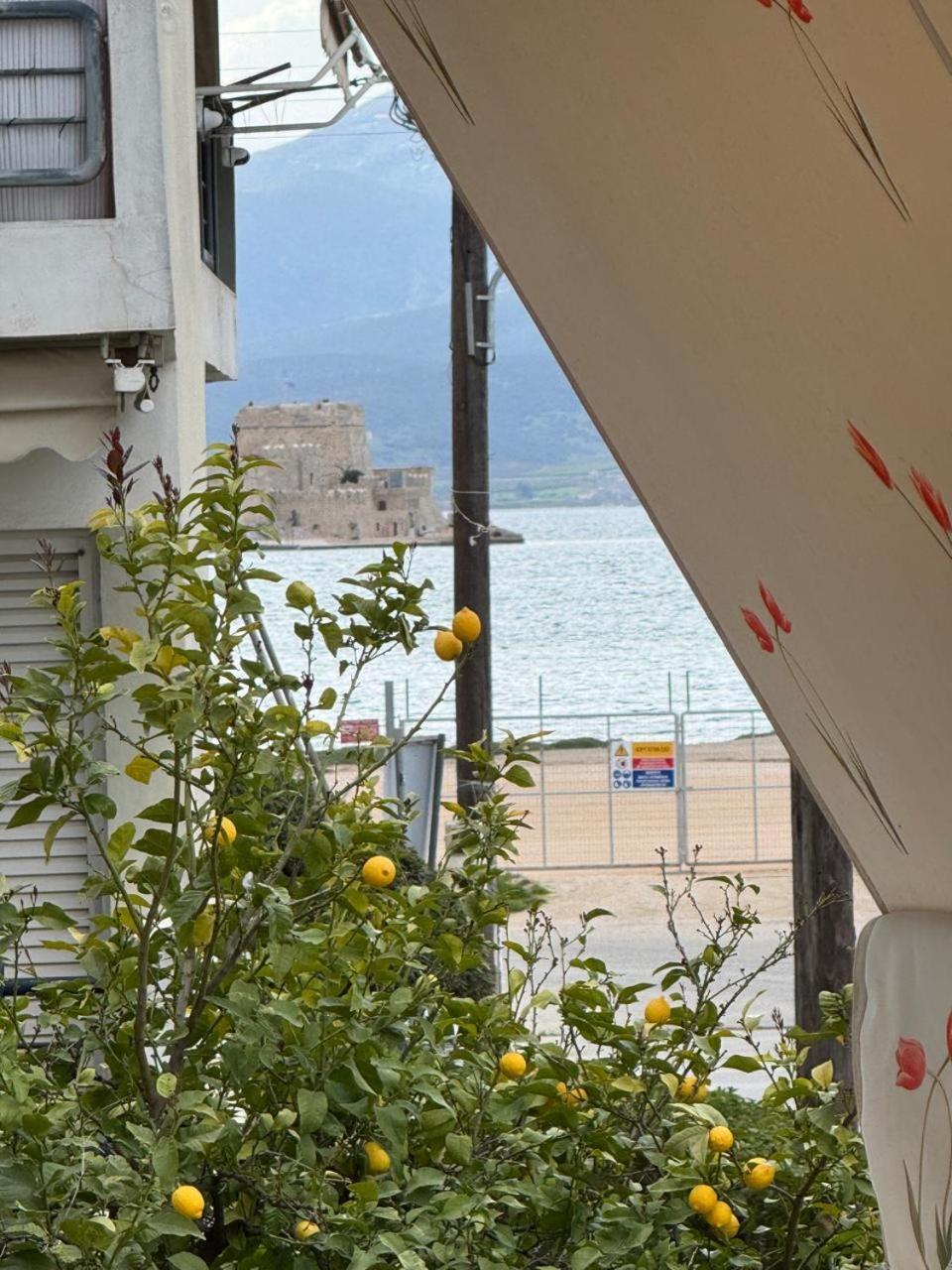 Twins Apartment 纳夫普利翁 外观 照片